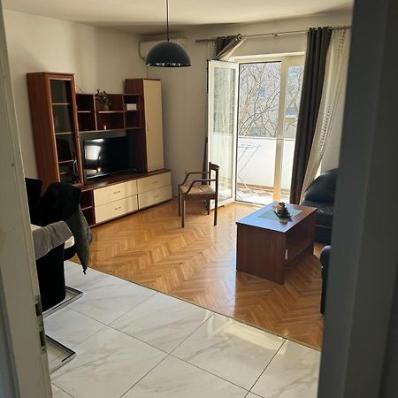 Апартаменты Yakov Free Public Parking And Balcony Задар Экстерьер фото